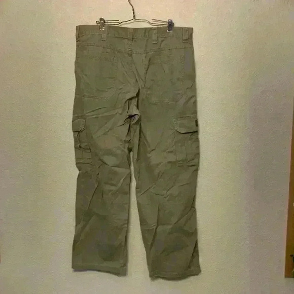 Wrangler men’s cargo jeans sz 36 blue collar work pants pockets outdoor *flaw - Picture 12 of 12